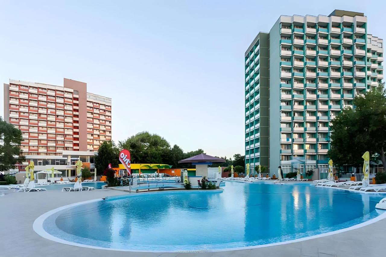Hotel Aquapark Balada Saturn Μανγκάλια Εξωτερικό φωτογραφία